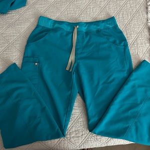 Figs Kade cargo scrub pants